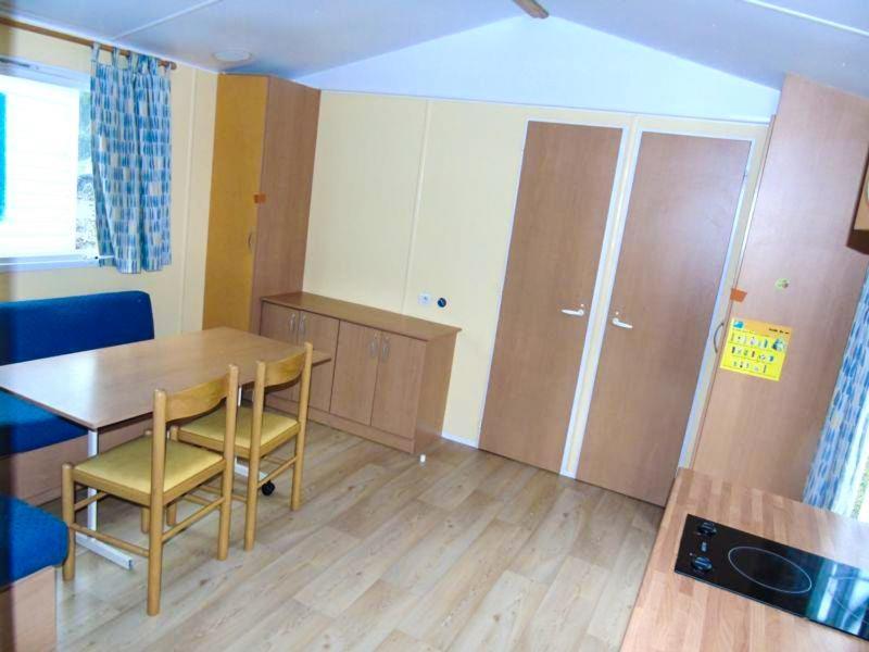 Camping Larribal Millau Buitenkant foto