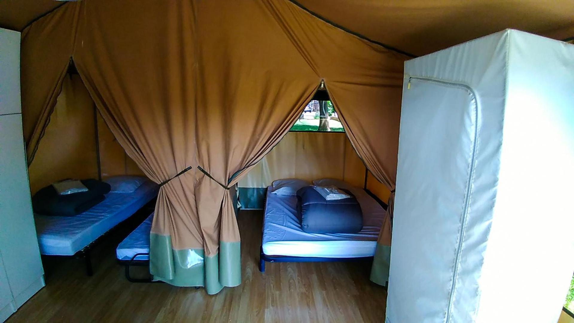 Camping Larribal Millau Buitenkant foto
